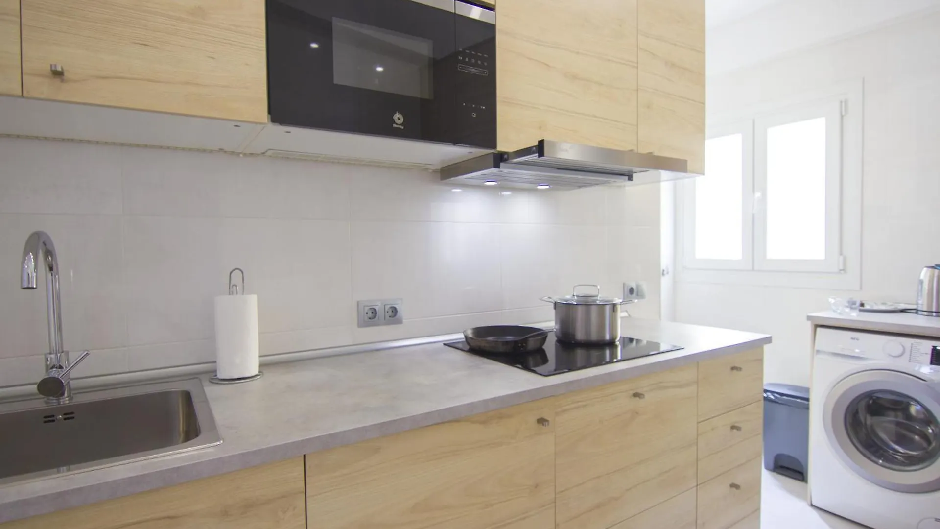 Апартаменты Rentalsevilla Lopez De Gomara I