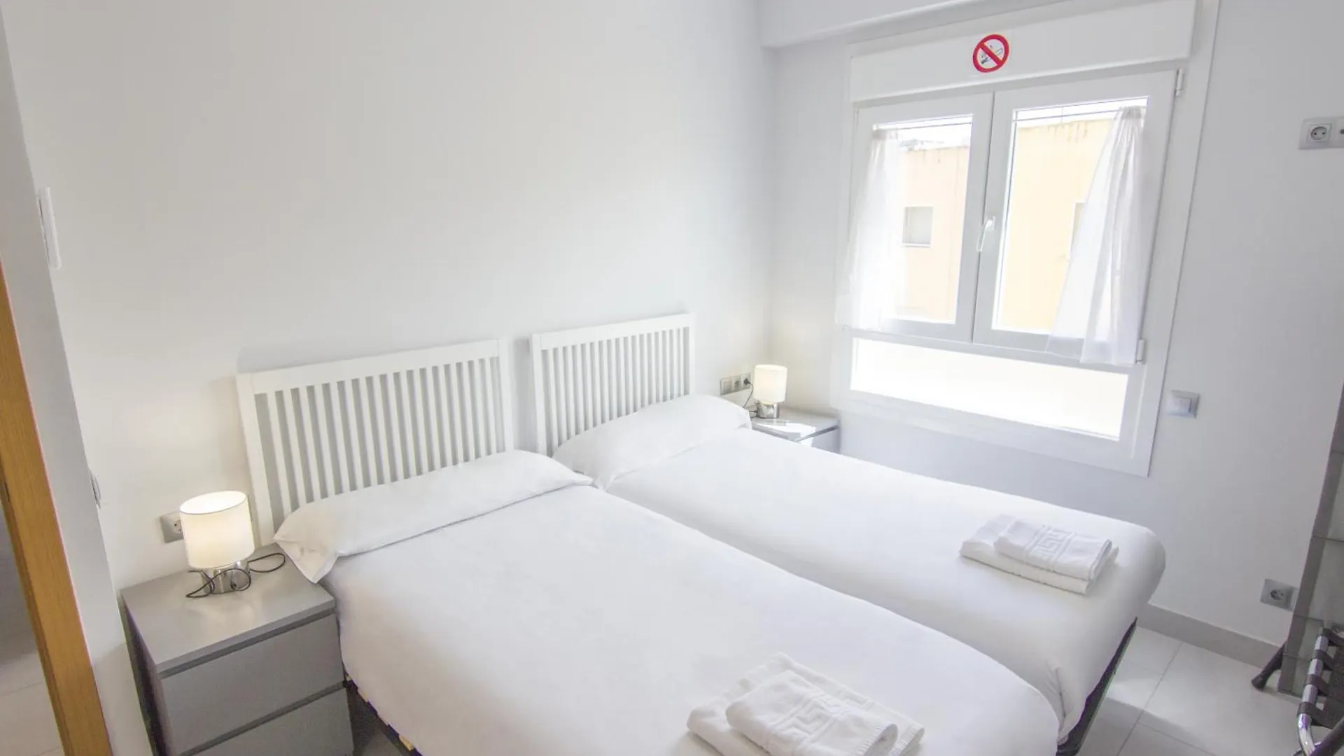 Rentalsevilla Lopez De Gomara I 0*, Seville Spain